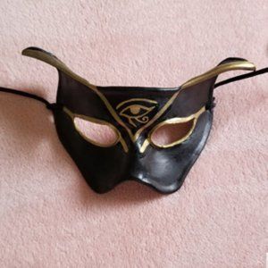 HALLOWEEN! Handmade leather Egyptian look cat mask